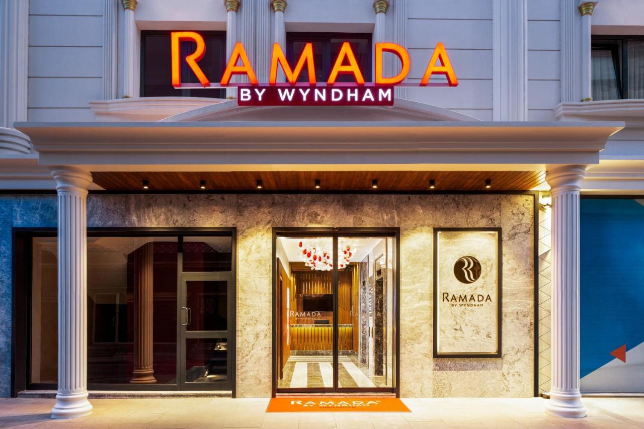 Hotel Ramada By Wyndham Istanbul Umraniye Esterno foto
